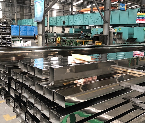 不锈钢方管批发